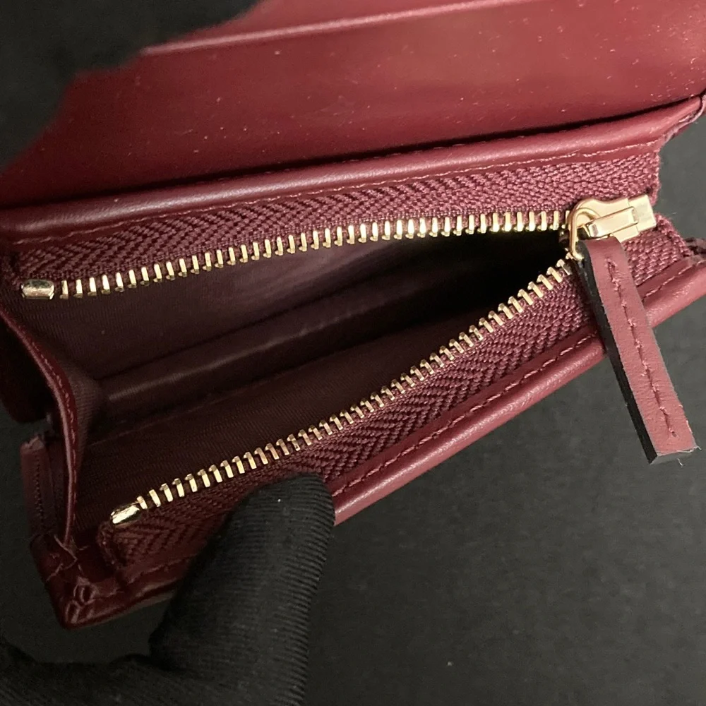 Gucci Women's  Quilted Leather Wallet